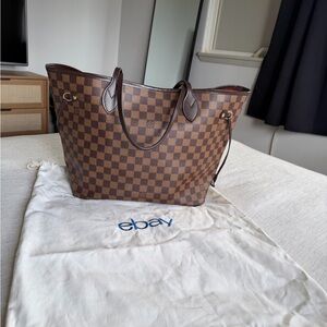 Louis Vuitton Neverfull MM